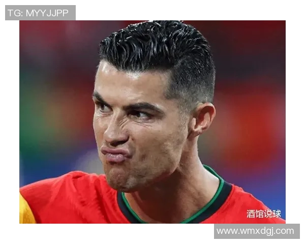 大圣推荐足球球星的背后故事与球迷热议的精彩瞬间揭秘