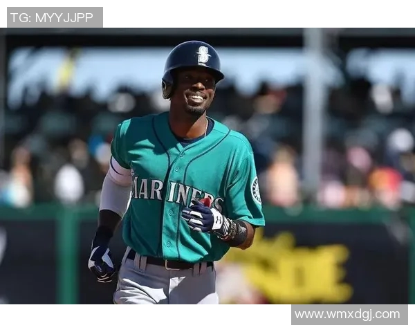 足球场上的十八号球星们:那些代表着速度与激情的传奇人物